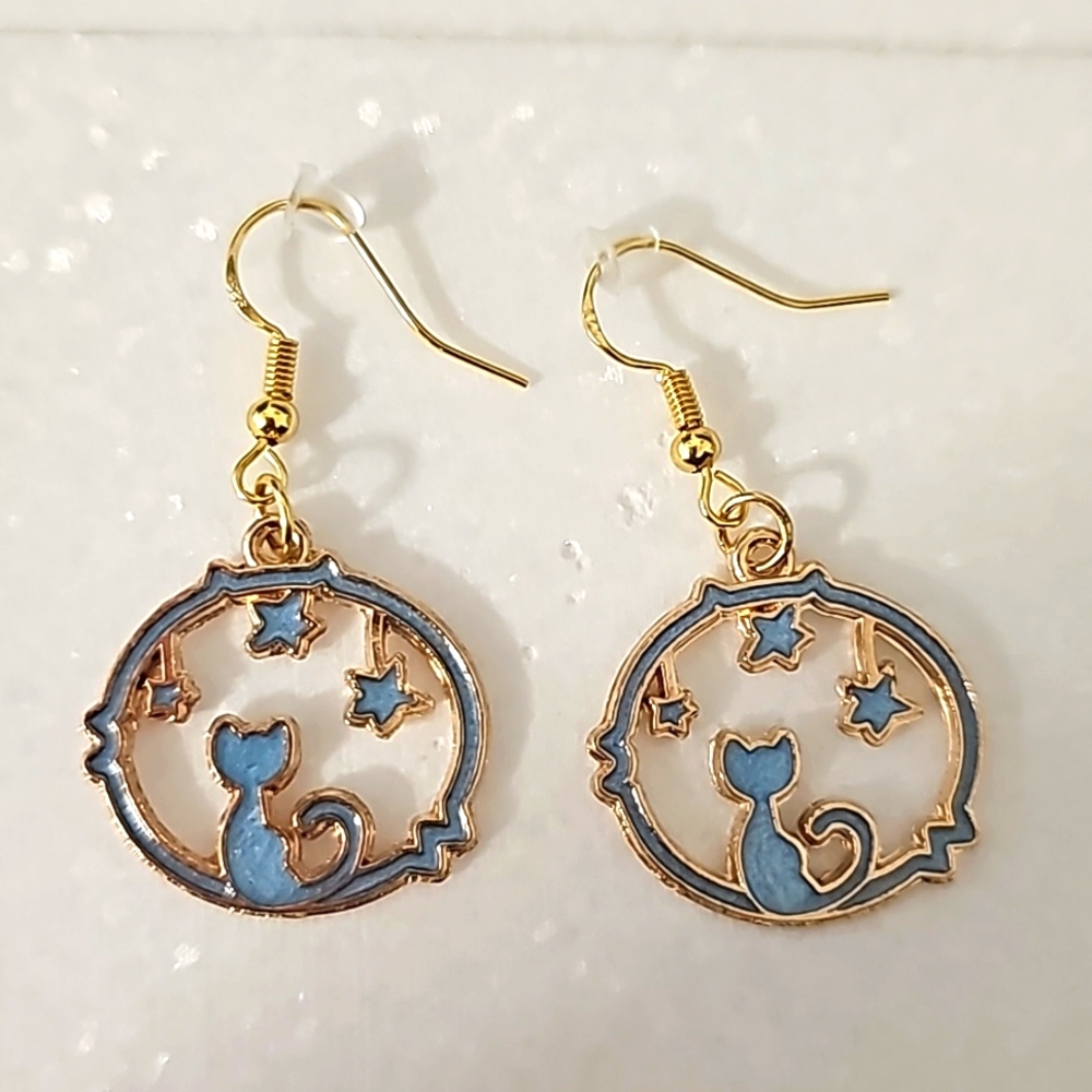 Cat earrings!